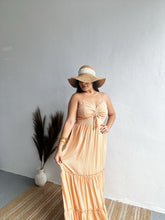 Load image into Gallery viewer, Chequia Maxi Dress
