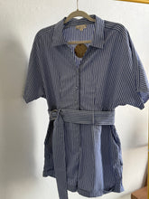 Load image into Gallery viewer, Navy Romper
