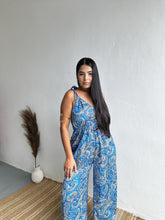 Load image into Gallery viewer, Atena Jumpsuit
